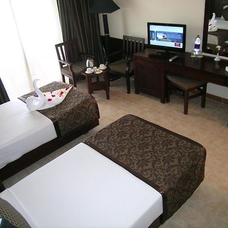 Royal Brayka Beach Resort Abu Dabbab Dış mekan fotoğraf